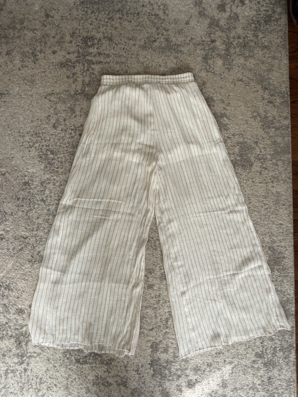 Santorini Two-Piece Set Tan Stripe - Picture 3 of 14